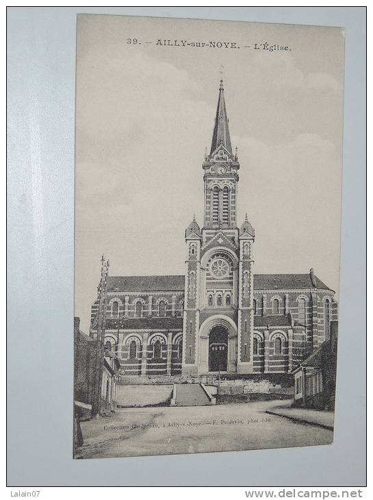 Carte Postale Ancienne : AILLY-SUR-NOYE : L'Eglise - Ailly Sur Noye