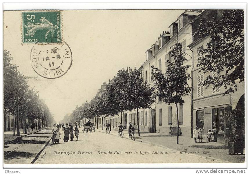 Carte Postale Ancienne Bourg La Reine - Grande Rue, Vers Le Lycée Lakanal - Bourg La Reine