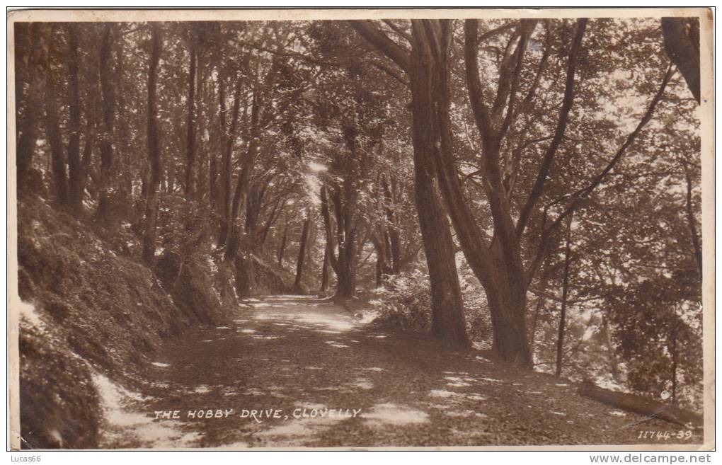 CLOVELLY C1940 - THE HOBBY DRIVE - GB00100 - Clovelly