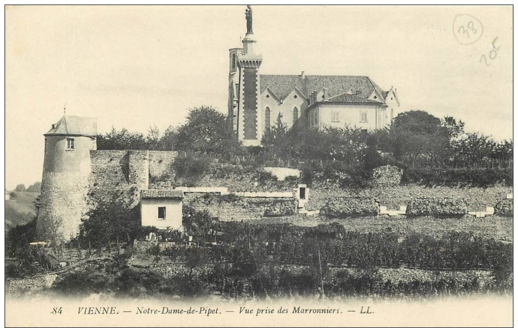 38-60 CPA VIENNE Notre Dame De Pipet Vue Prise Des Maronniers   Belle Carte - Vienne