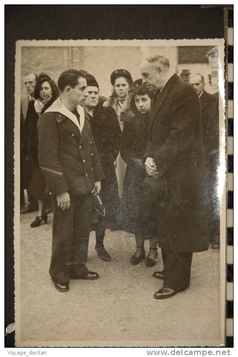 Photographie, Personne A Identifier, Marin, Marine, Obseque, Enterrement, Hommage, Militaria - Non Classés