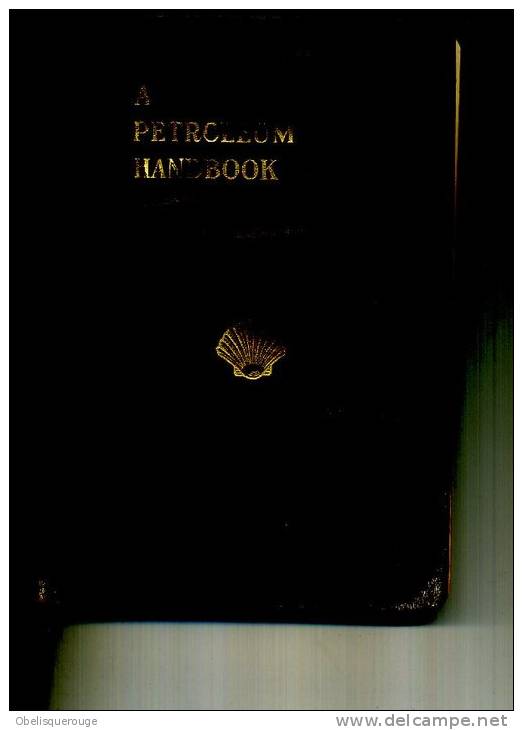 1938 ECOLE CENTRALE PETROLEUM HANDBOOK QQ CEOQUIS ET PHOTO - 1900-1949