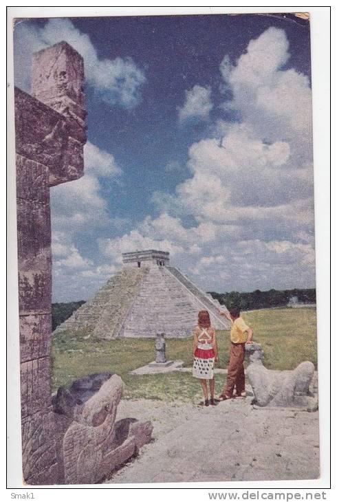 AMERICA MEXICO THE SPLENDID MAYAN PYRAMIDS OF CHICHEN ITZA OLD POSTCARD - Mexico