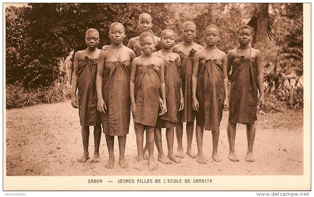 GABON/Jeunes Filles De L'école De Samkita/vers 1925    CPD48 - Gabon