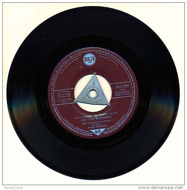 Single Vinyl 45 Rpm  - Arturo Toscanini  -  Wagner : Ride Of The Valkyries / Beethoven : Egmont Overture - Classique