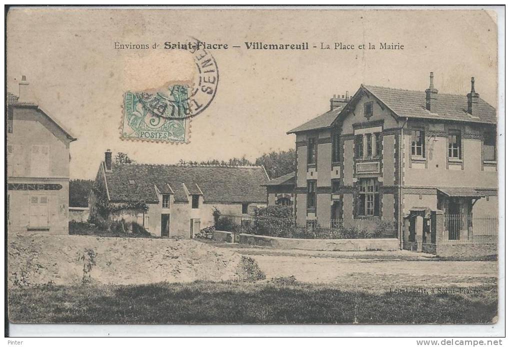 VILLEMAREUIL - La Place Et La Mairie - Altri & Non Classificati