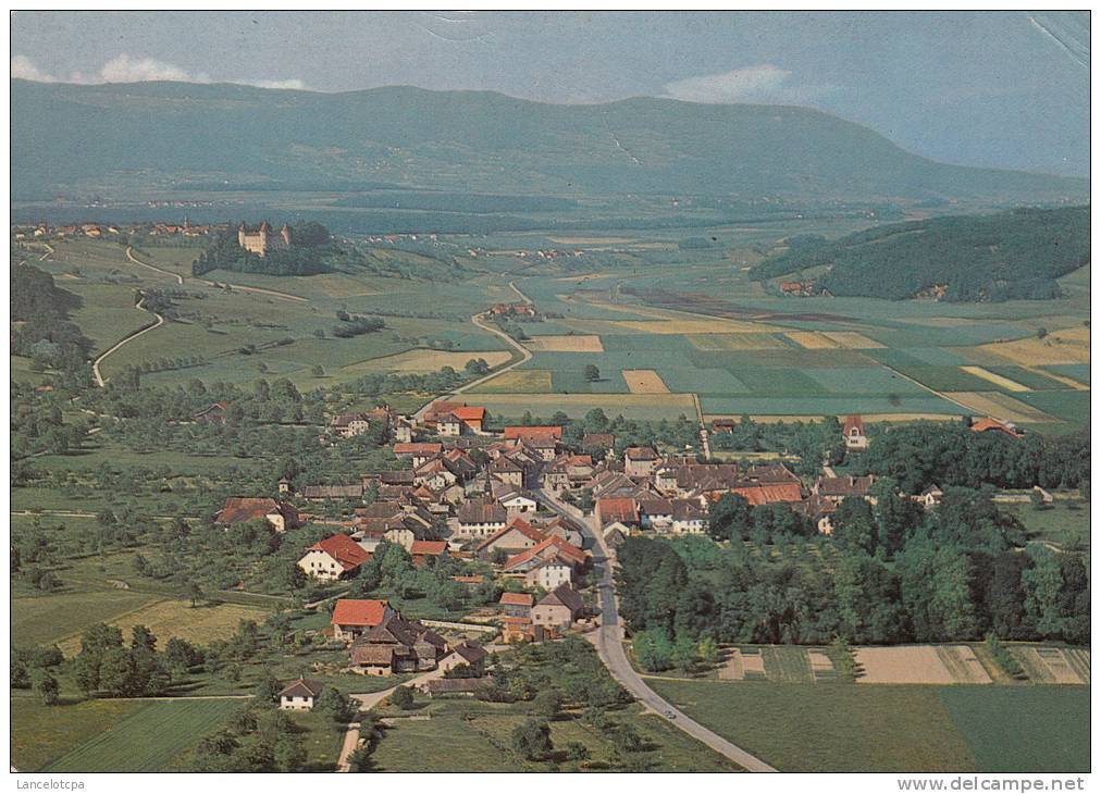 MATHOD ET LE CHATEAU DE CHAMPVENT / VUE AERIENNE - Champvent 