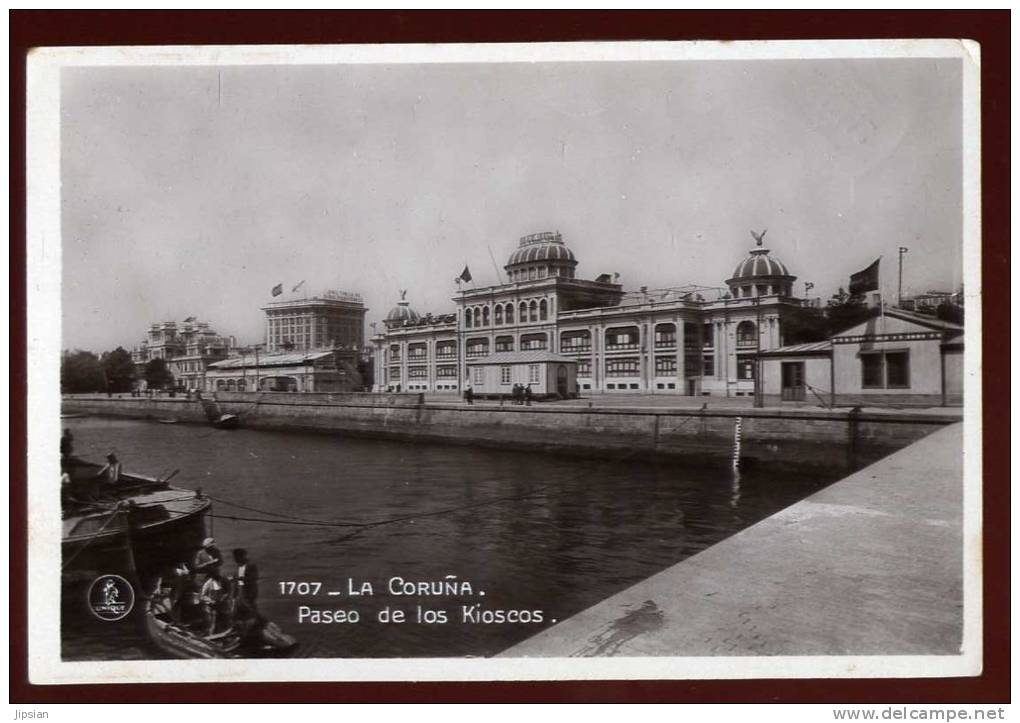 Cpa Carte Photo  D' Espagne La Coruna  Paseo De Los Kioscos        SAB9 - La Coruña