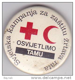 WORLD CAMPAIGN FOR PROTECTION  OF WAR VICTIMS  -  4 Cm - Medizin