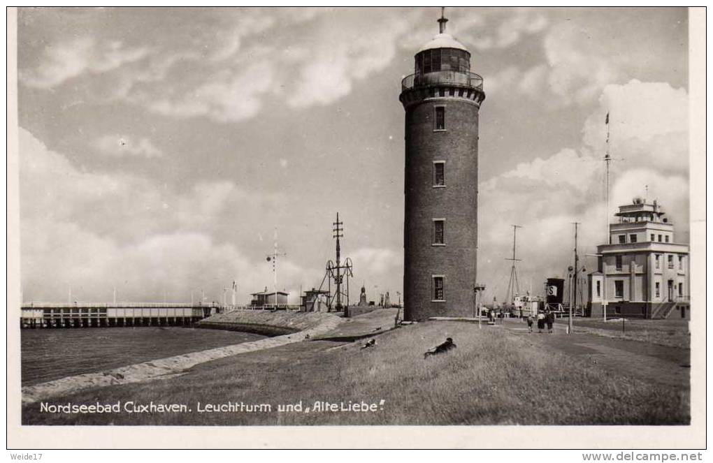 00631 CUXHAVEN - Blick Auf Den Leuchtturm Und Die Alte Liebe - Cuxhaven