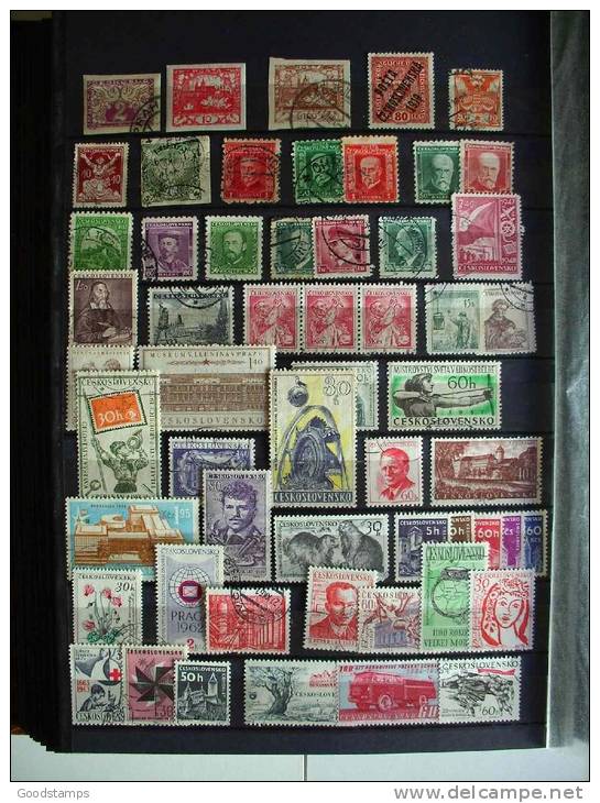 Czechoslovakia Used Collection, 4XA4 Pages, 200 Stamps From Old To Modern,no Stockbook , All Photos ! LOOK !!! - Collections, Lots & Series