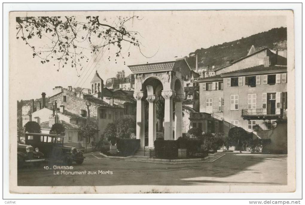 06 - Grasse           Le Monument Aux Morts - Grasse