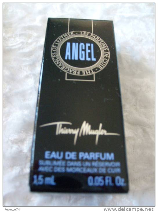 Angel - Edition Limitée 20 Ans - Eau De Parfum Sublimée Dans Un Réservoir Avec Des Morceaux De Cuir - 1.5 Ml - Echantillons (tubes Sur Carte)