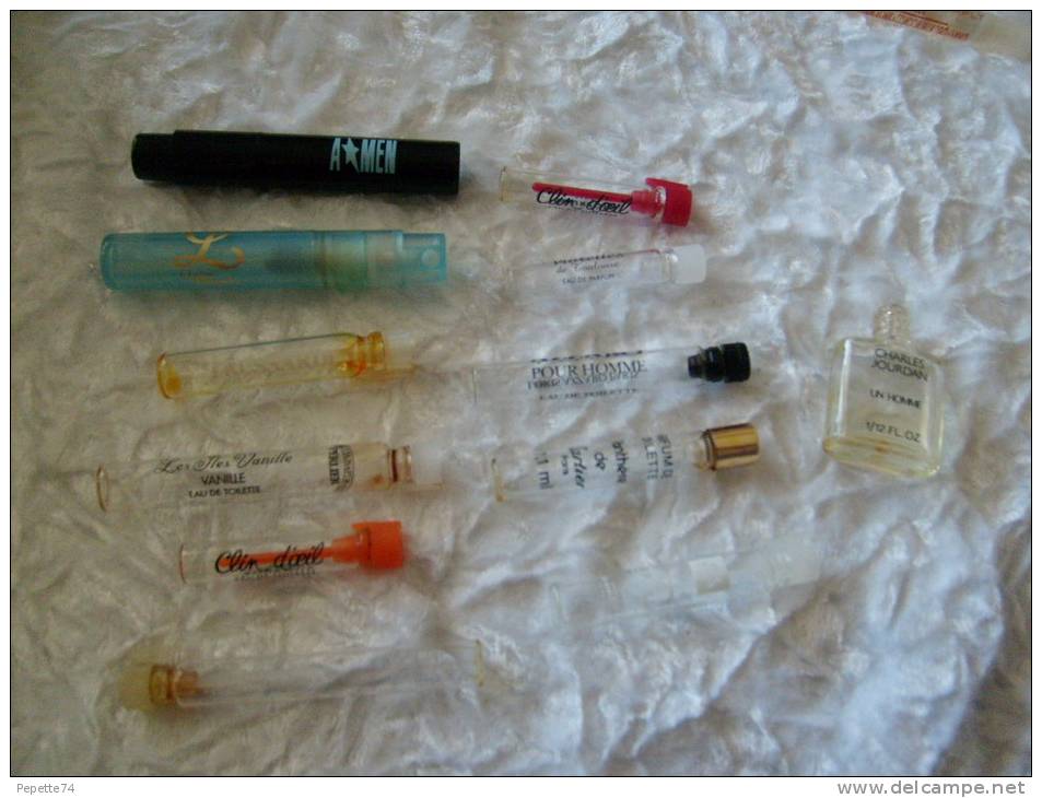 Lot Tubes De Parfum Vides - Echantillons (tubes Sur Carte)