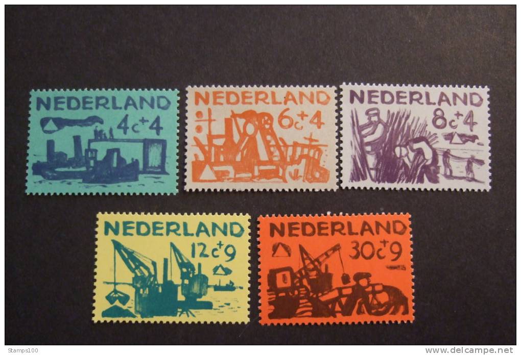 NETHERLANDS  1959  NVPH  722/26   MNH**   (SUR 108-050) - Ongebruikt