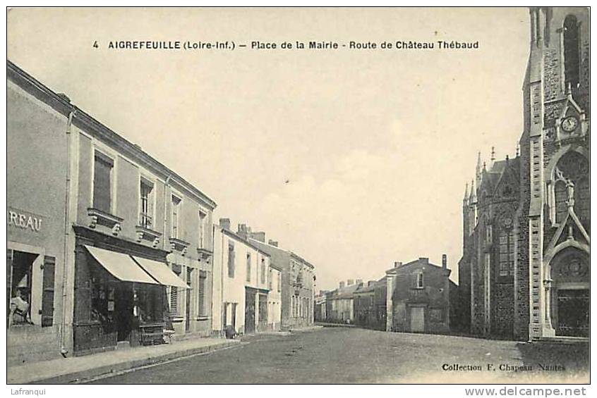 Loire Atlantique -ref A484- Aigrefeuille - Place De La Mairie   -carte Bon Etat  - - Aigrefeuille-sur-Maine