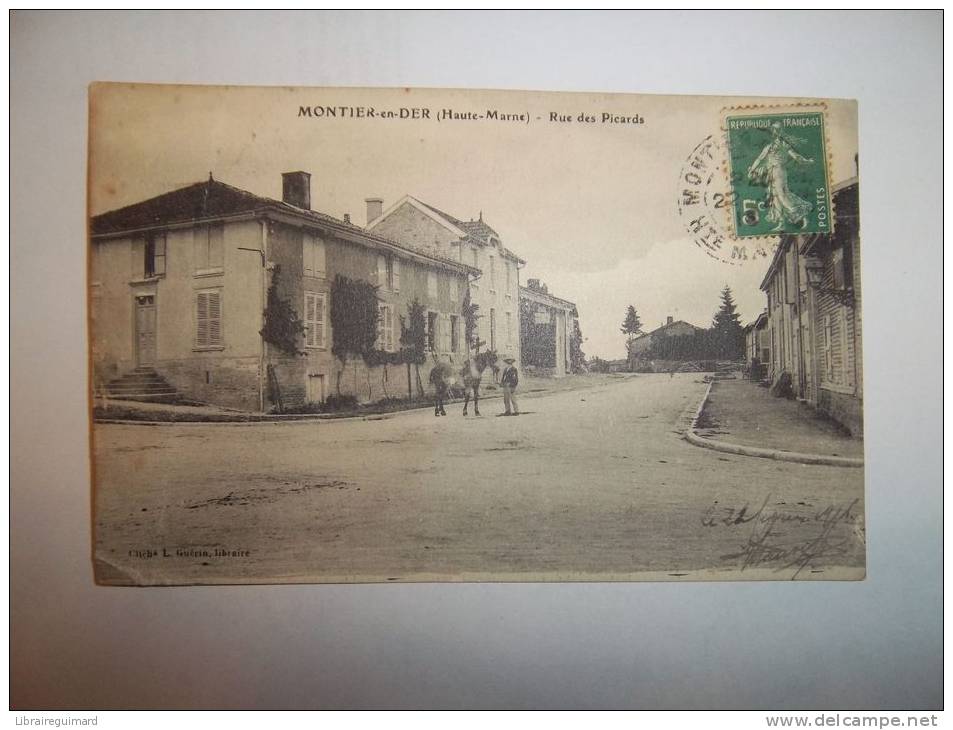 2kyu - CPA - MONTIER EN DER - Rue Des Picards -  [52] - Haute Marne - Montier-en-Der