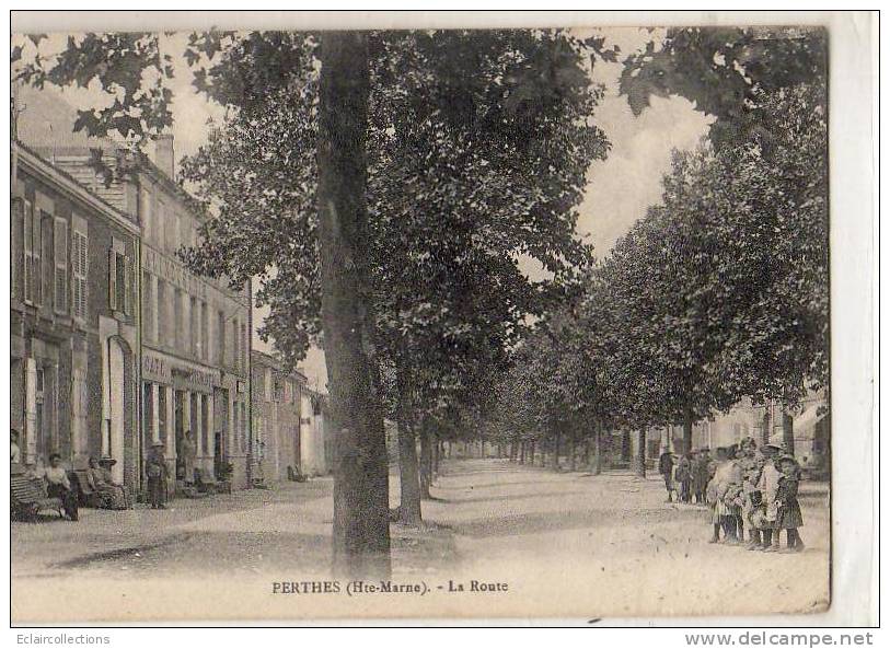 Perthes  52    Une Rue - Sonstige & Ohne Zuordnung