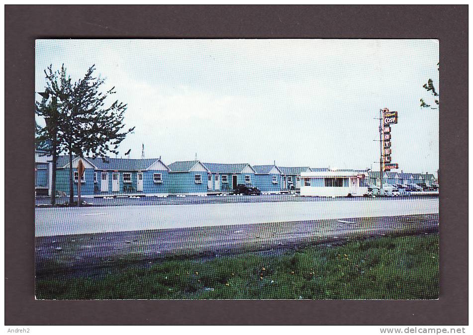 HOTEL - MONTRÉAL - COSY MOTEL BLVD. TASCHEREAU CITÉ DE JACQUES CARTIER MONTRÉAL - MGR. GUY F. DUBUC - Hotels & Restaurants