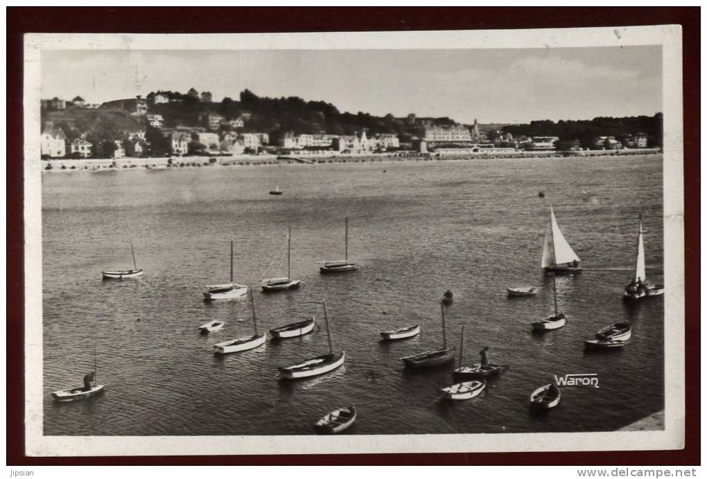 Cpsm  Du 22  Cachet Postal Saint Brieuc Le Val  André La Plage Vue Du Rocher De Piegu     SAB22 - Autres & Non Classés