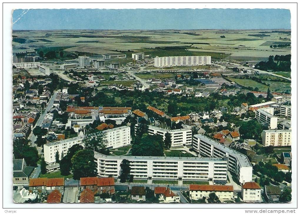 Cpsm: 02 SAINT QUENTIN  Vue Aérienne, Quartier De REMICOURT  N° 475 84 - Saint Quentin