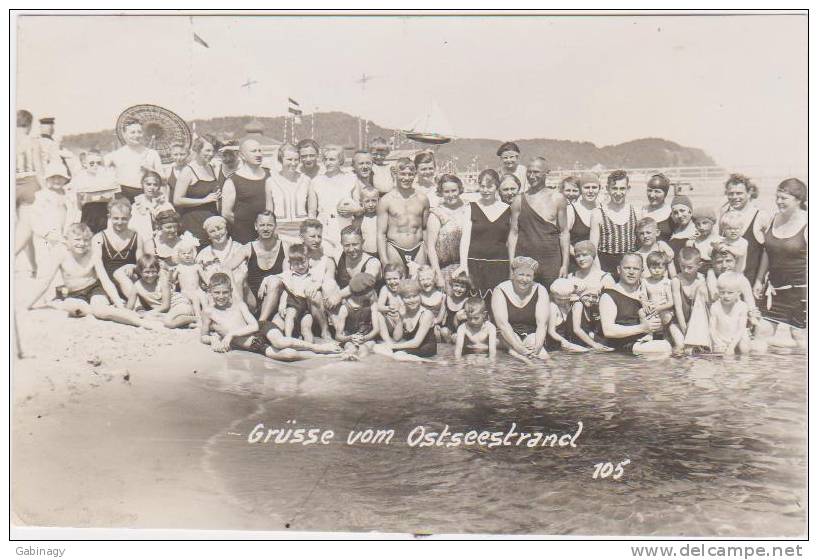 #AK029 - GERMANY - GRÜSSE VOM OSTSEESTRAND - Zu Identifizieren