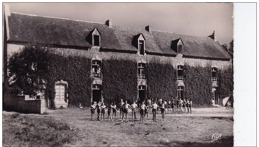 La Trinité Sur Mer Colonie De Vacances De Bayeux Dans Le Domaine De Kervodras (v26-158) Neuve - Animée Par Les Enfants - La Trinite Sur Mer