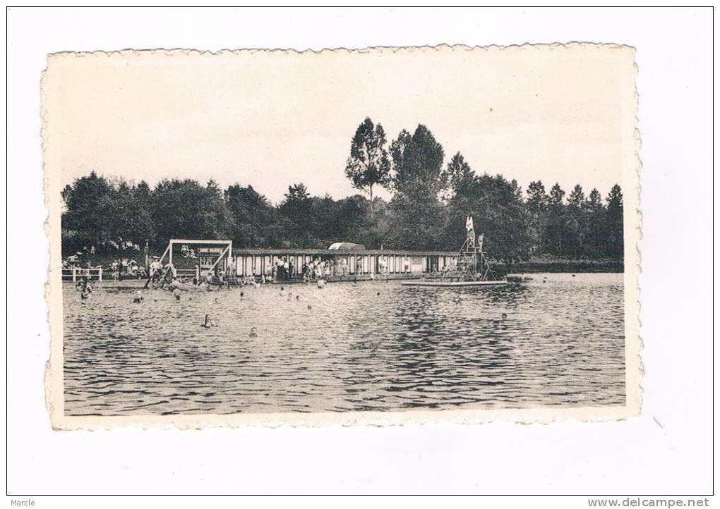 Renipont-Plage Vue Générele Du Solarium - Lasne