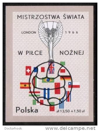 POLAND    Scott #  B 109**  VF MINT NH - Unused Stamps