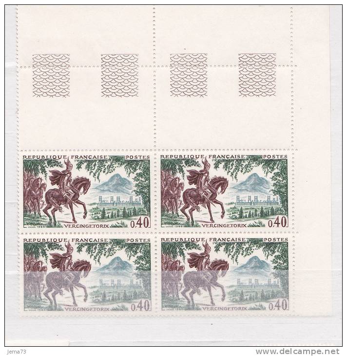 N° 1495 1496 1497 Grands Noms De L´Histoire De France:Bloc De 4 Timbres Pour La Série: Vercingétorix, Clovis, Charlemagn - Nuovi