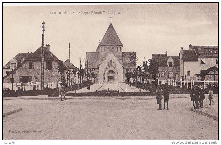 Reims 51 - Place Eglise - Editeur Thuiller - Reims