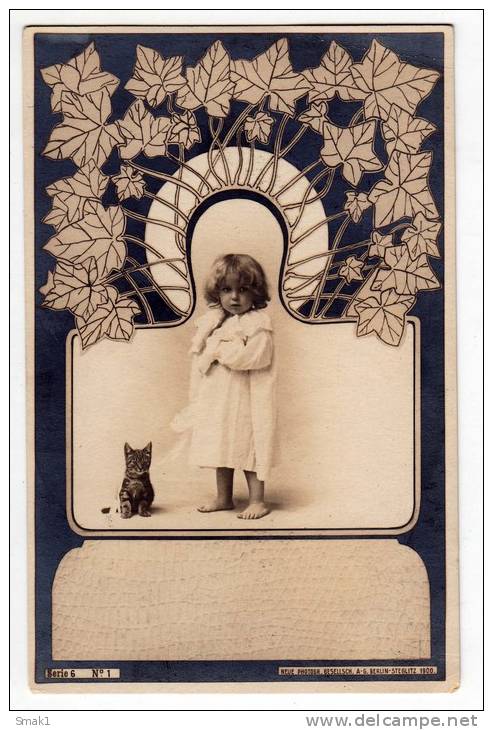 PHOTOGRAPHS CHILDREN GIRL AND A CAT SERIE 6 Nr. 1 OLD POSTCARD - Photographs