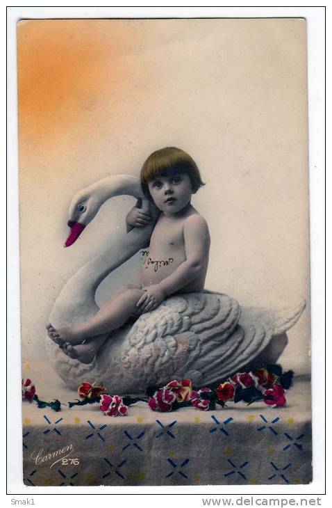 PHOTOGRAPHS CHILDREN BABY SWAN FLOWERS CARMEN Nr. 276 OLD POSTCARD - Photographs