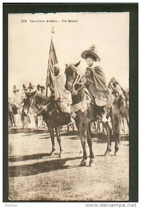 ALGERIA  ARABIAN  CAVALRYMEN , HORSE , CAVALIERS ARABES  UN GOUM , OLD POSTCARD - Sin Clasificación