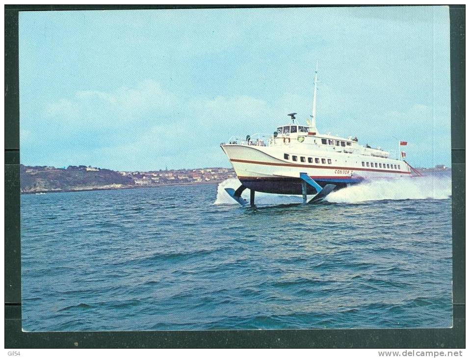 Cpsm Gf -  Hydroglisseur "condor" Le 1er à Faire Le Passage Entre Guernesey Et Jersey  - Lag38 - Ferries