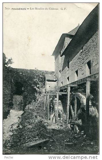 N° 28118 -cpa Fougères -les Moulins Du Château- - Moulins à Eau