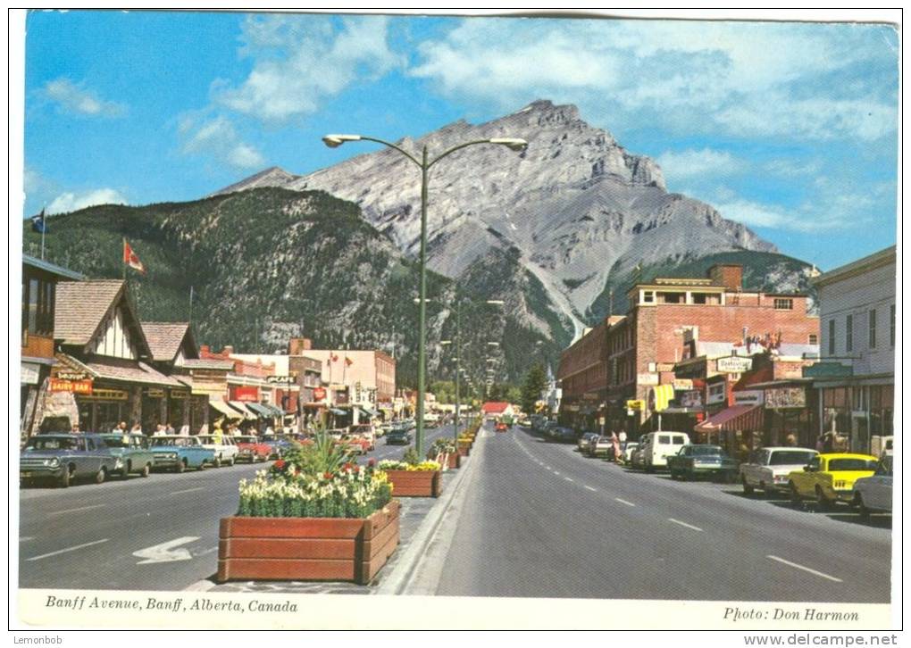 Canada, Banff Avenue, Unused Postcard [13362] - Banff