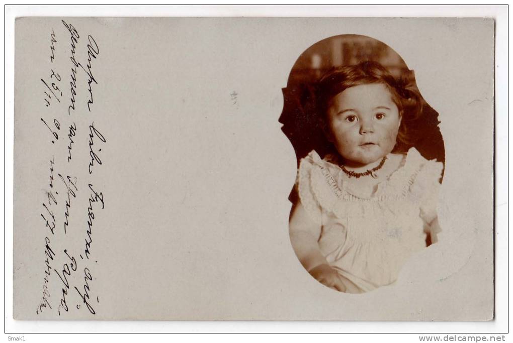 PHOTOGRAPHS CHILDREN A BABY OLD POSTCARD - Photographs