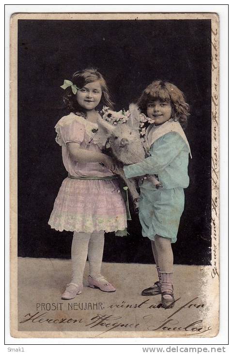NEW YEAR CHILDREN GIRL AND A BOY PIG FLOWERS D&C Nr. 2328 OLD POSTCARD 1905. - New Year