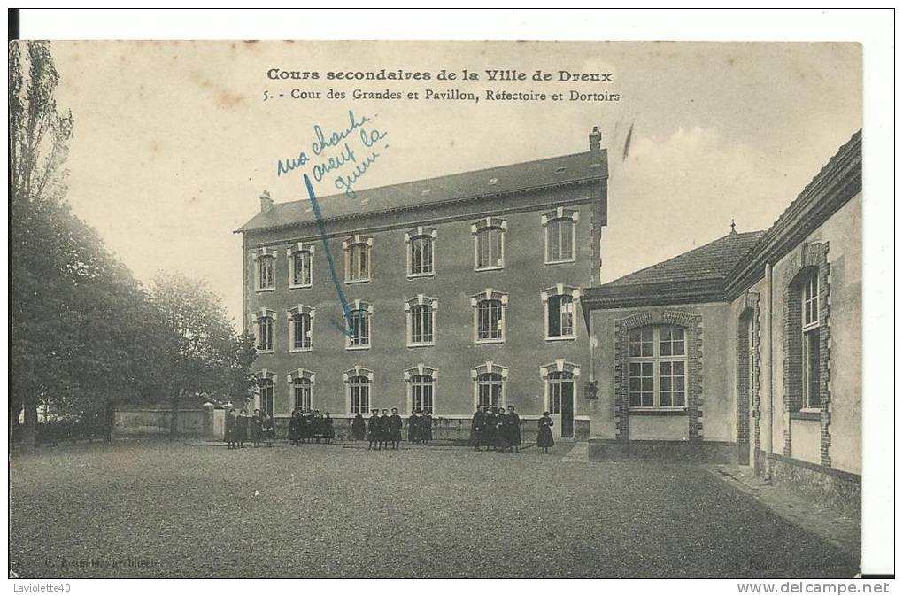 27 - EURE ET LOIR - DREUX - Cours Secondaire, Refectoire Et Dortoir - Dreux