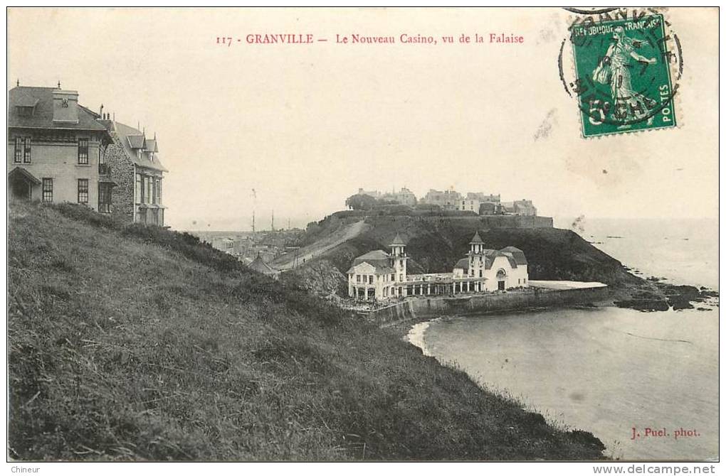 GRANVILLE LE NOUVEAU CASINO VU DE LA FALAISE - Granville