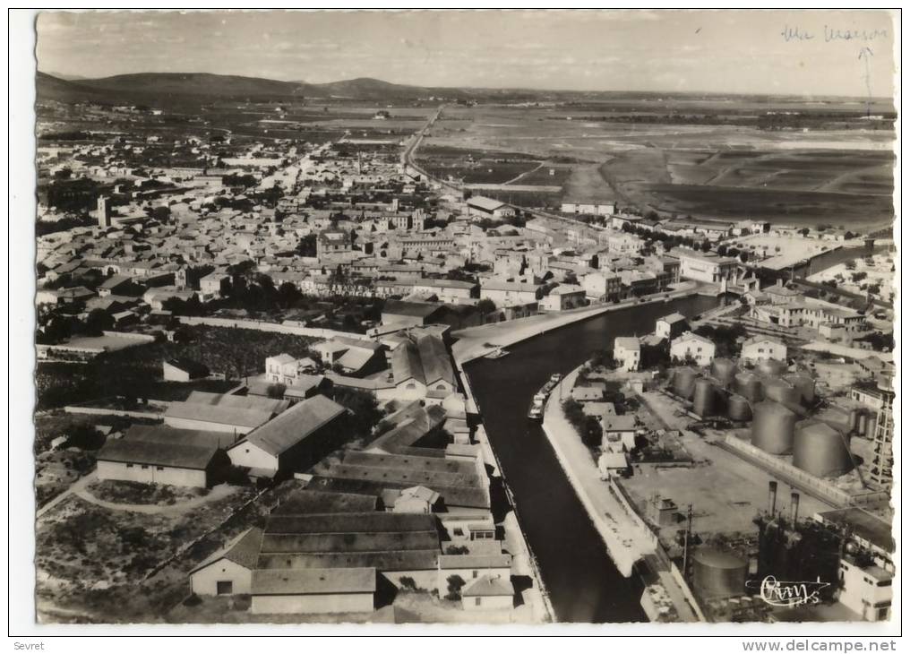 FRONTIGNAN  - Vue Panoramique Aérienne   CPM. - Frontignan