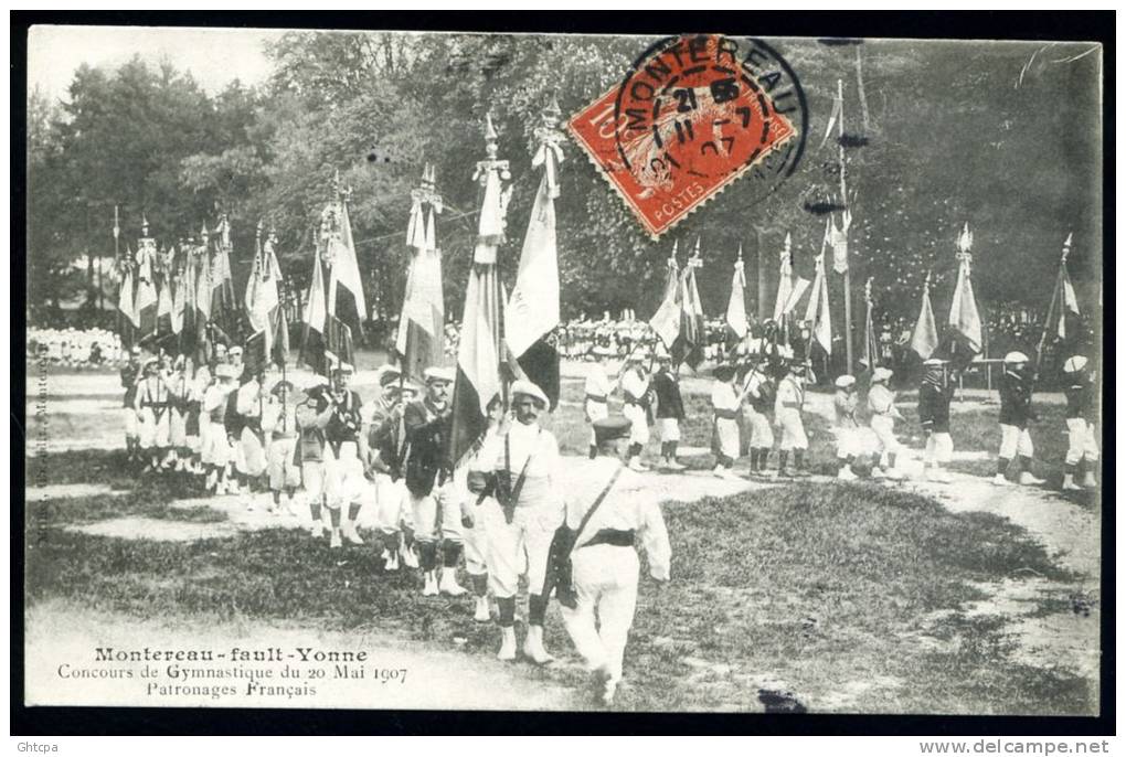 CPA. MONTEREAU-Fault -YONNE. Concours De Gymnastique Du 20 Mai 1907. Patronage Français. "Drapeaux" - Montereau