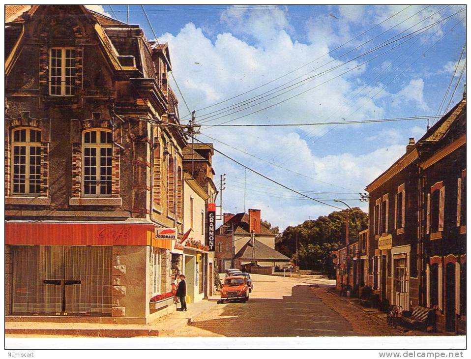 Chailland..animée..la Rue Principale..café..tabac..voitures - Chailland