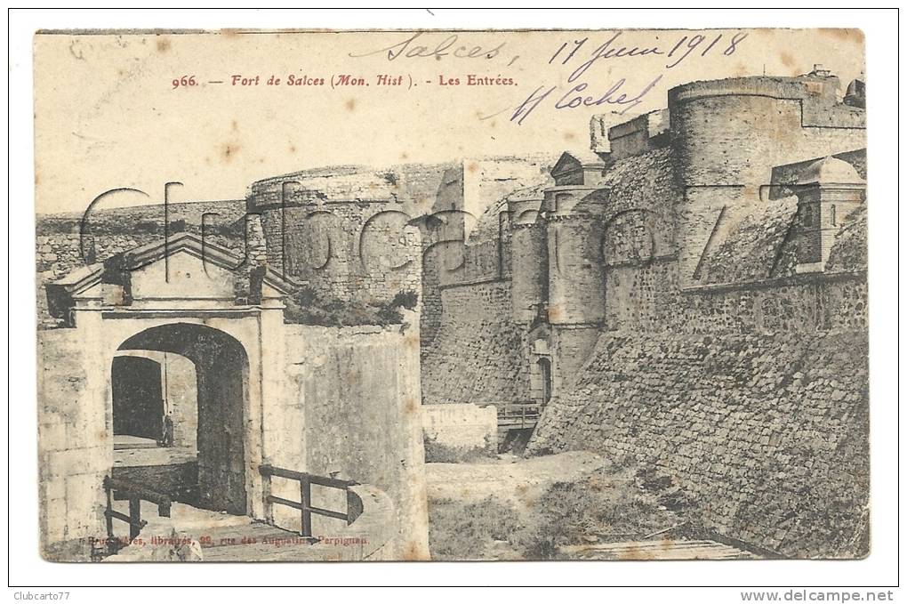 Salses-le-Château (66): L'entrée De La Forteresse En 1918. - Salses