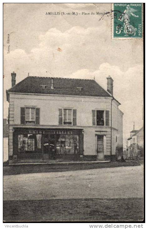 Amillis (S Et M) Place Du Marché Mparchand Driot Tilliet - Autres & Non Classés