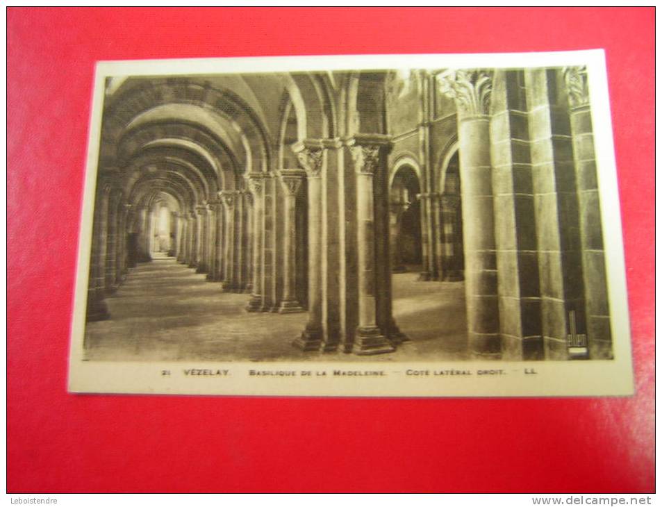 CPSM OU CPA   VEZELAY 89  BASILIQUE DE LA MADELEINE COTE LATERAL DROIT NON VOYAGEE  CARTE EN BON ETAT - Monuments