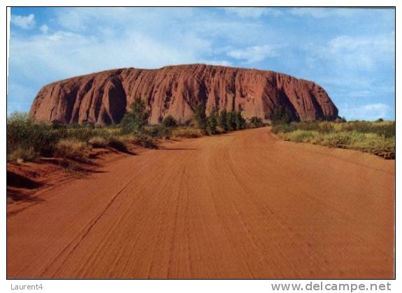 (428) Australia - NT -  Ayers Rock World Largest Monolith - Perth