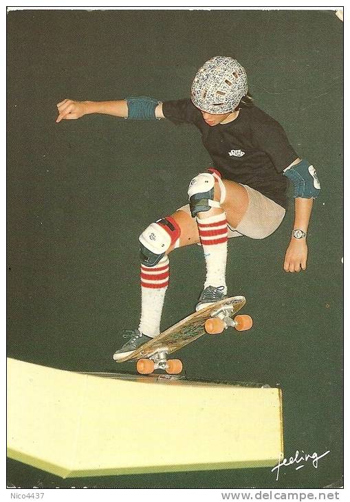 Cpm Skateboard - Skateboard