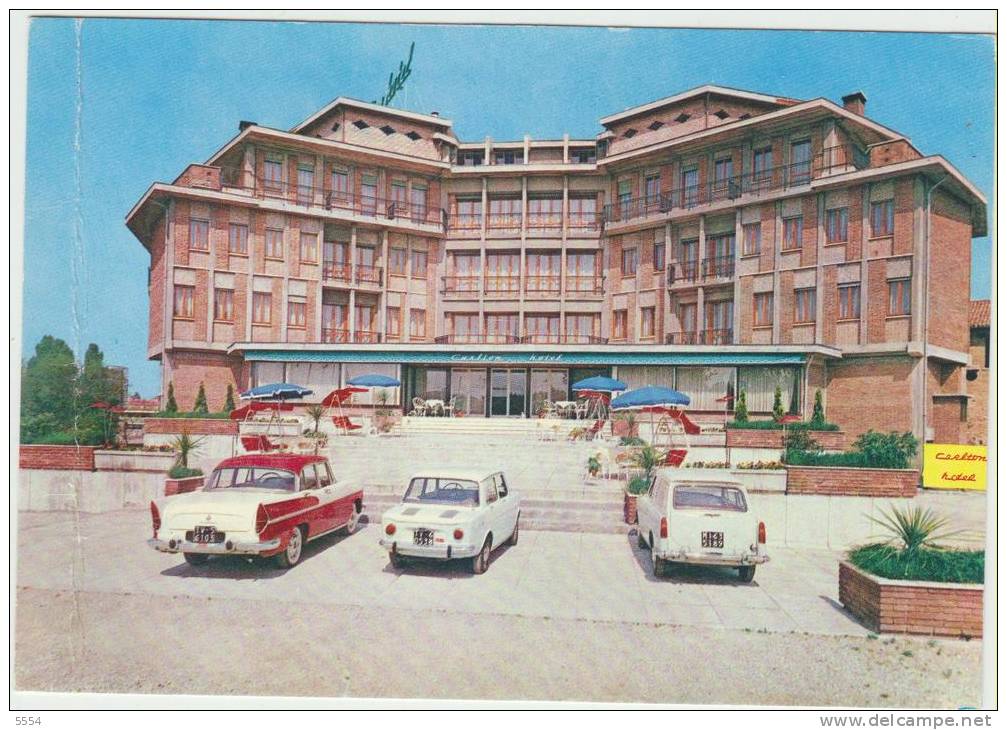 Cpsm     Italie Veneto Treviso  Carlton Hotel Voitures Anciennes - Treviso